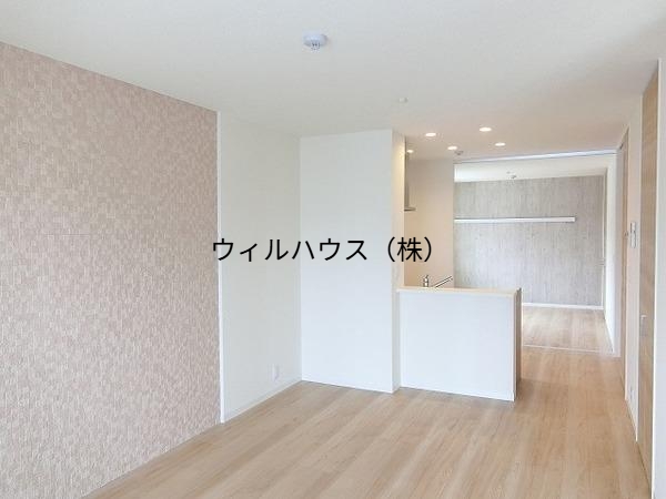 居室・リビング　人気のカウンターキッチン！