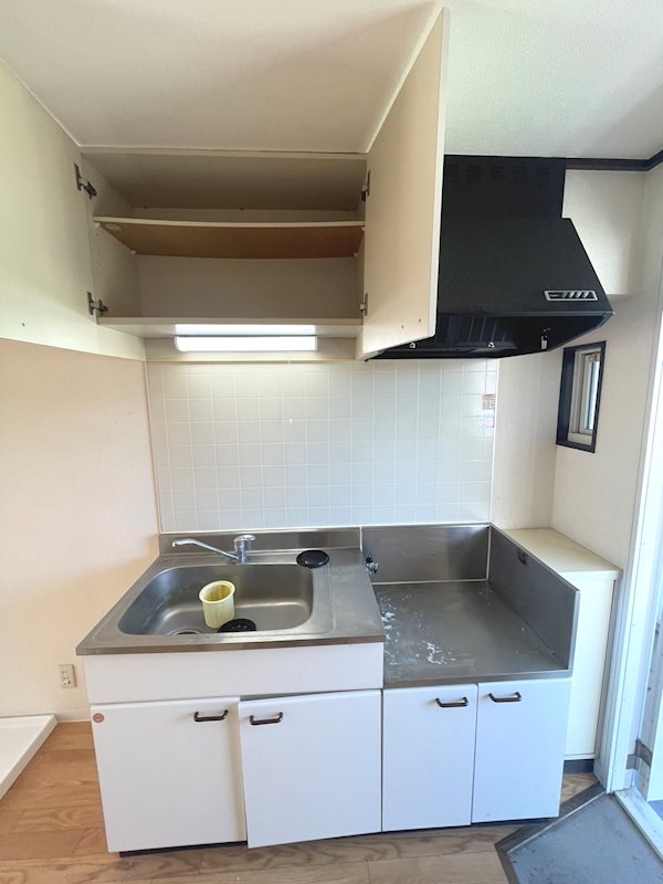 キッチン　キッチン収納あり