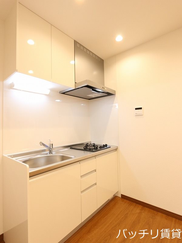 キッチン　同型タイプの為現状優先