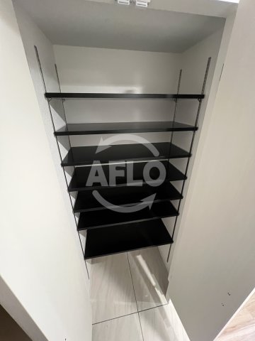 収納　セレニテフラン梅田　シューズボックス