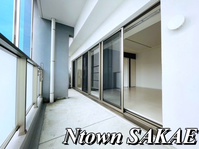 バルコニー　落ち着いた時間を過ごせるバルコニーです