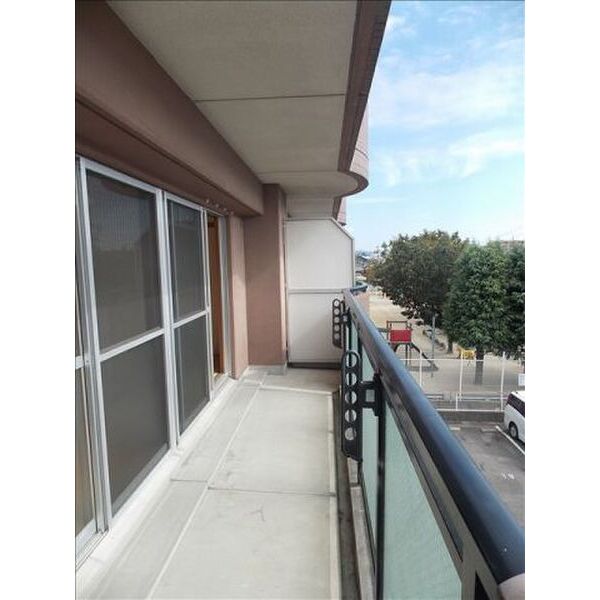 バルコニー　同物件別部屋のお写真です※現況優先