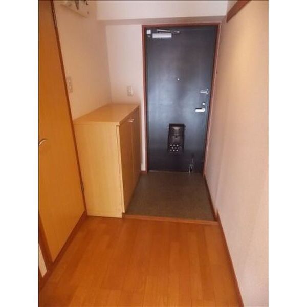 玄関　同物件別部屋のお写真です※現況優先