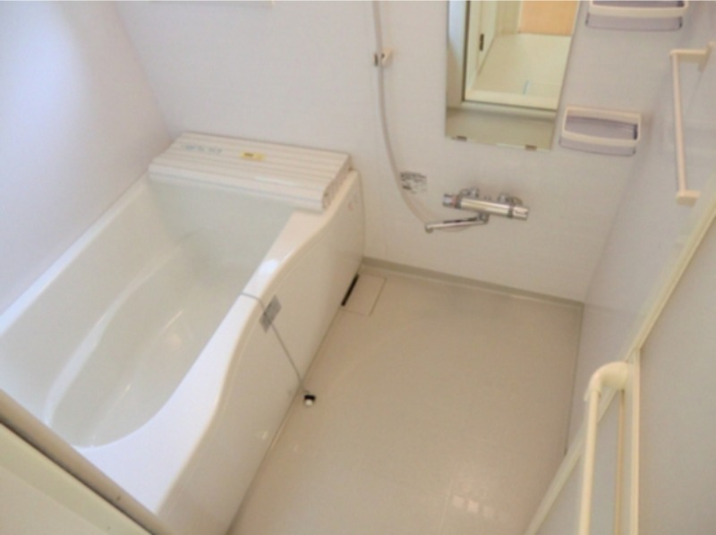 バス・シャワールーム　図面と現状に相違がある場合には現状を優先