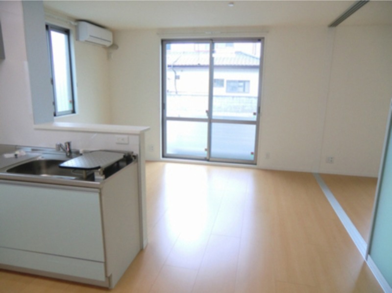 居室・リビング　図面と現状に相違がある場合には現状を優先