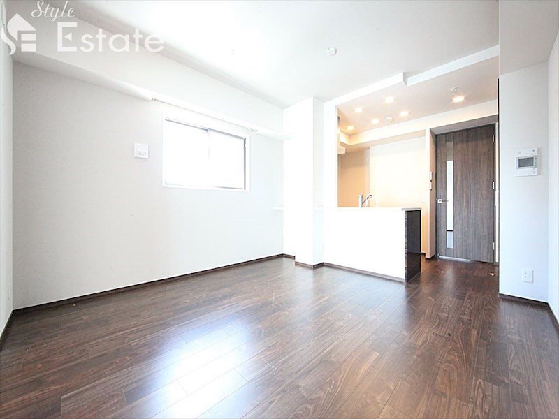 居室・リビング　内装