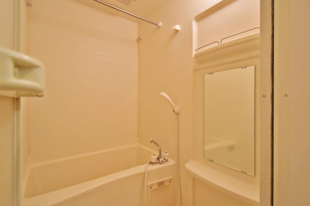 バス・シャワールーム　浴室乾燥機付