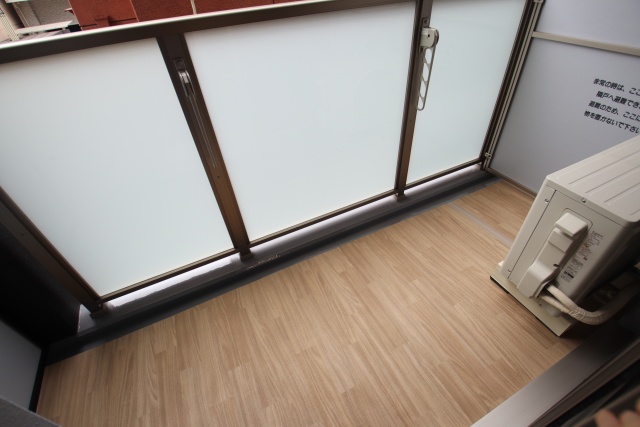 バルコニー　※別室の参考写真の為、現況優先です。