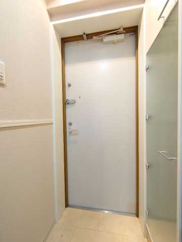 玄関　エルスタンザ中野新井