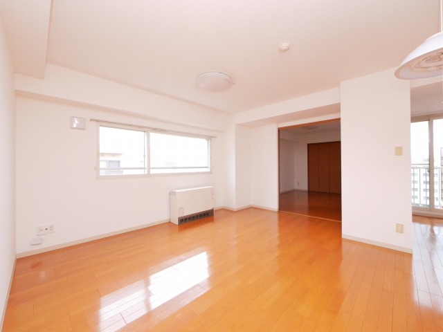 居室・リビング　リビング