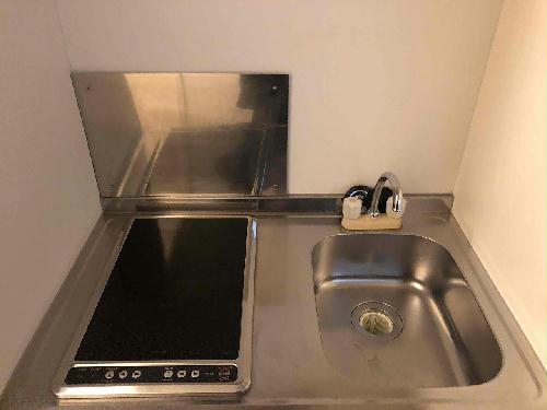 キッチン　設備・仕様は号室により異なる為、現況を優先致します。