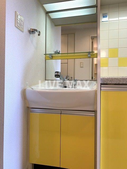 洗面設備　※モデルルームのお写真です。家具家電は付きません。