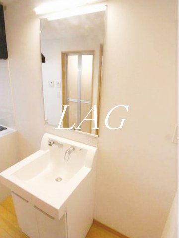 洗面設備　独立洗面台です。