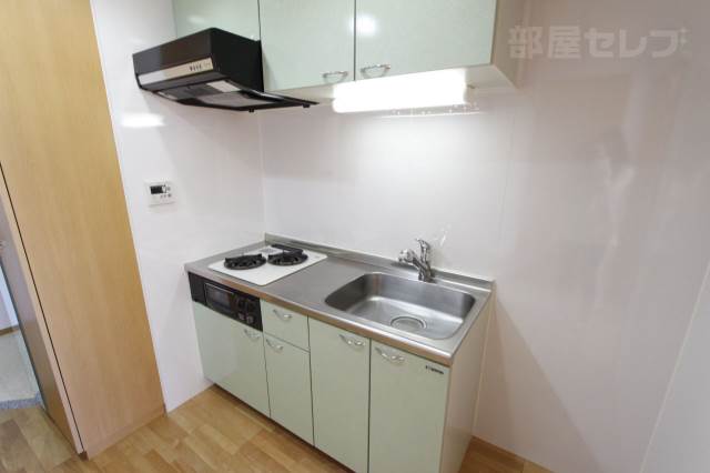 キッチン　７０２号室