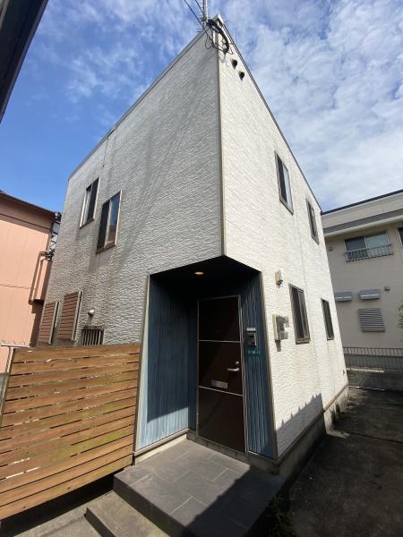 建物外観　現状を優先させていただきます