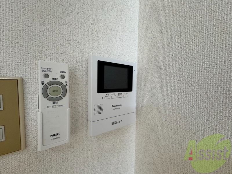 セキュリティ　来客時にはこちらのチャイムが鳴りますよ。