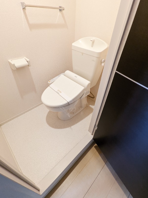 トイレ　図面と現状に相違がある場合には現状を優先