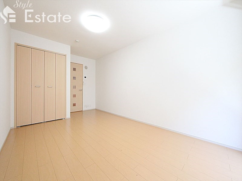 居室・リビング　内装