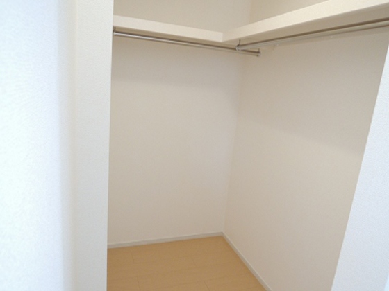収納　（１０２号室）