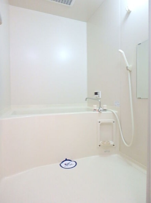 バス・シャワールーム　図面と現状に相違がある場合には現状を優先．．．