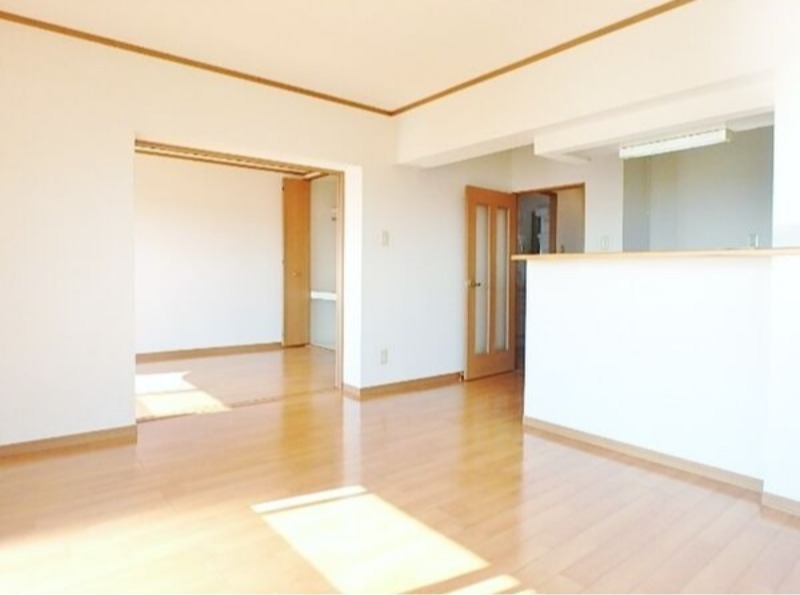 居室・リビング　図面と現状に相違がある場合には現状を優先．．．