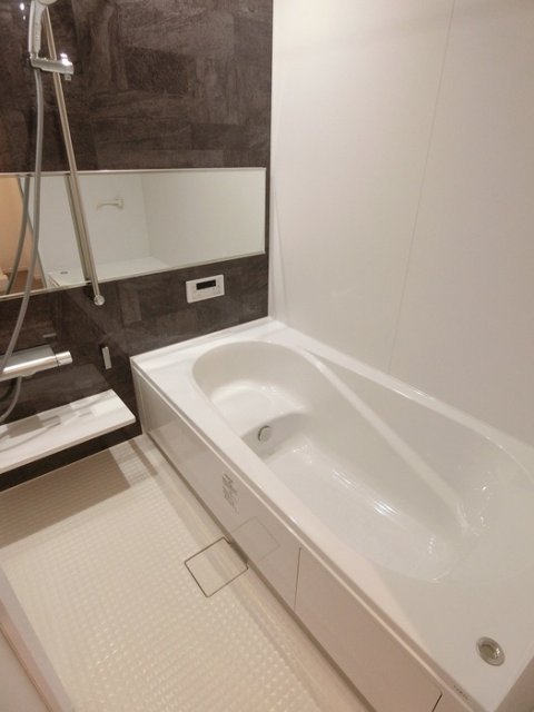 バス・シャワールーム　同物件別号室