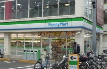 コンビニ　ファミリーマート 田無町三丁目店（コンビニ）まで258m