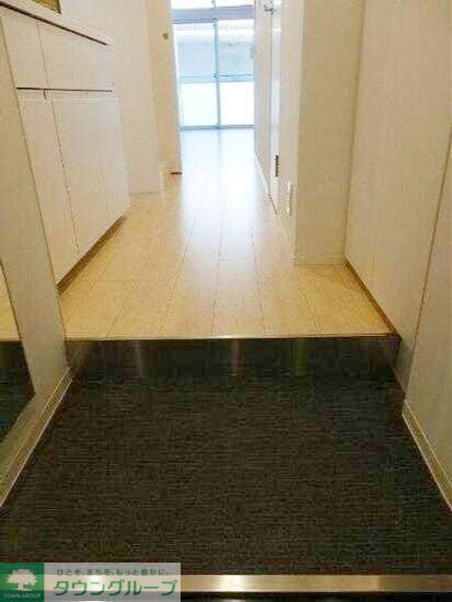 玄関　お問合せは(株)タウンハウジング赤坂店へ【03-5563-…