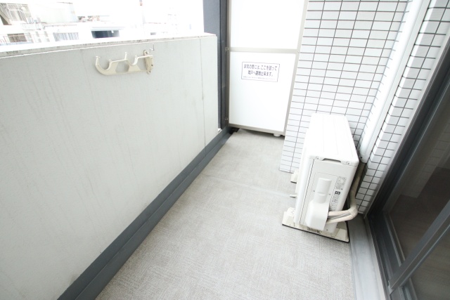 バルコニー　※別室の参考写真の為、現況優先です。