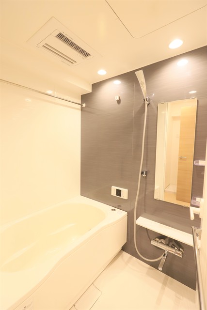 バス・シャワールーム　★１日の疲れをいやすゆったりバスルーム★