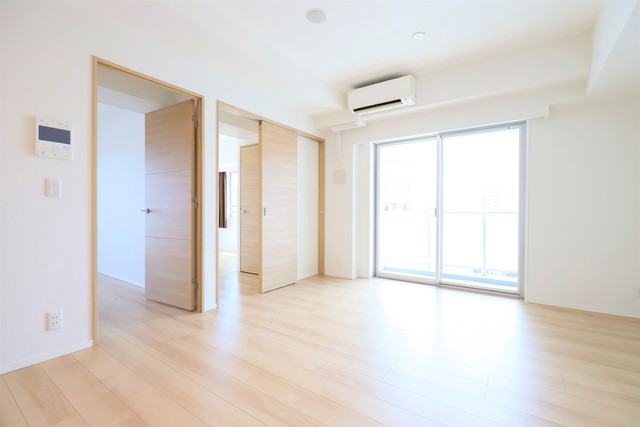 居室・リビング　★窓も大きく明るいＬＤＫ★