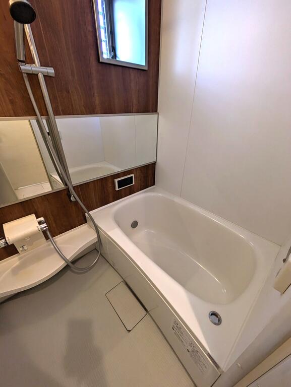 バス・シャワールーム　浴室TV付