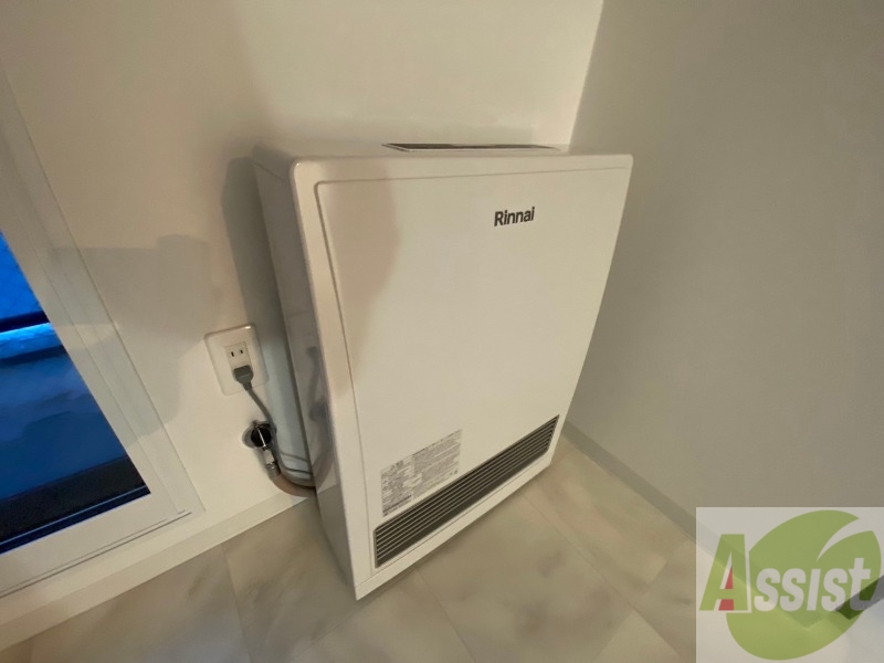 その他　暖房です。冬場の寒い日でも安心ですね～