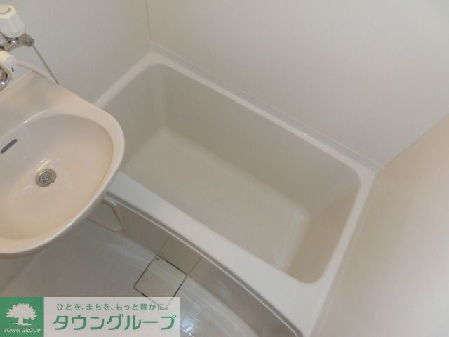 バス・シャワールーム　バスルーム