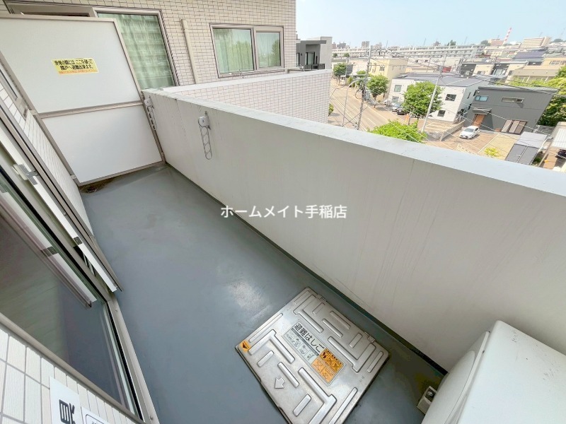 バルコニー　バルコニースペースです！