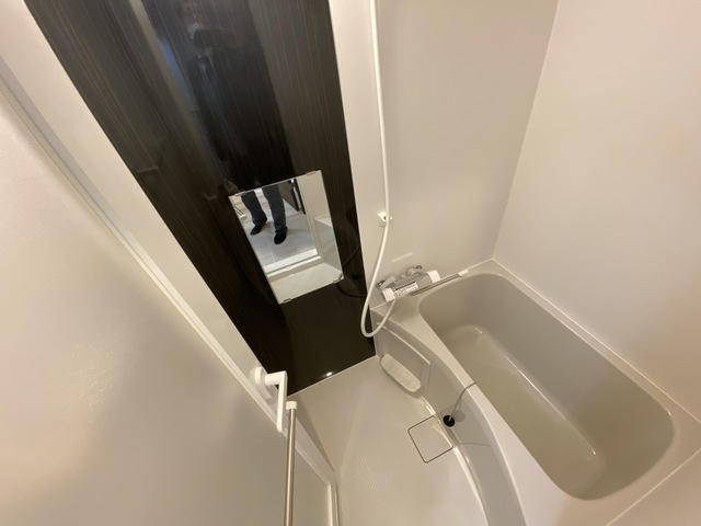 バス・シャワールーム　浴室乾燥機付きです