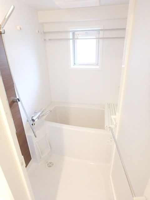 バス・シャワールーム　お風呂スペース