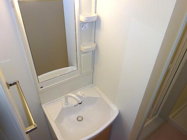 洗面設備　洗髪洗面化粧台