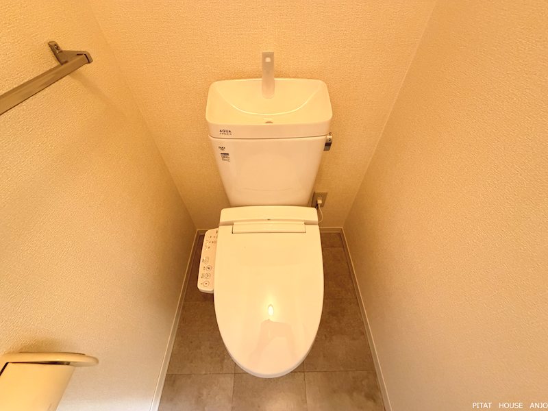 トイレ　E202参考写真