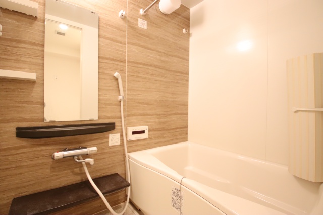 バス・シャワールーム　※別室の参考写真の為、現況優先です。