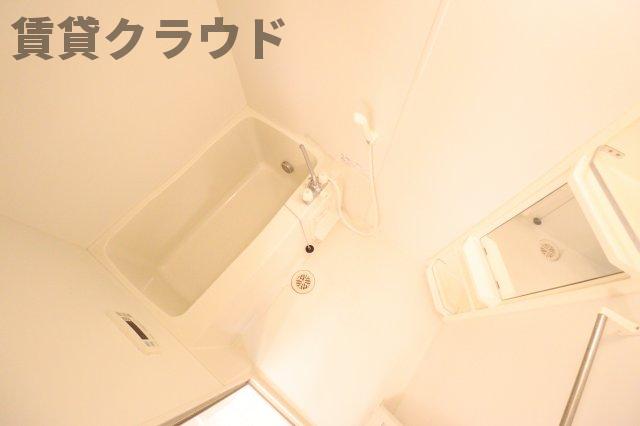 バス・シャワールーム　日々の疲れを癒すお風呂付です