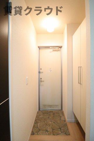 玄関　明るい玄関です