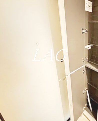 玄関　玄関です。