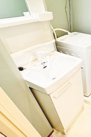 洗面設備　洗面台です。