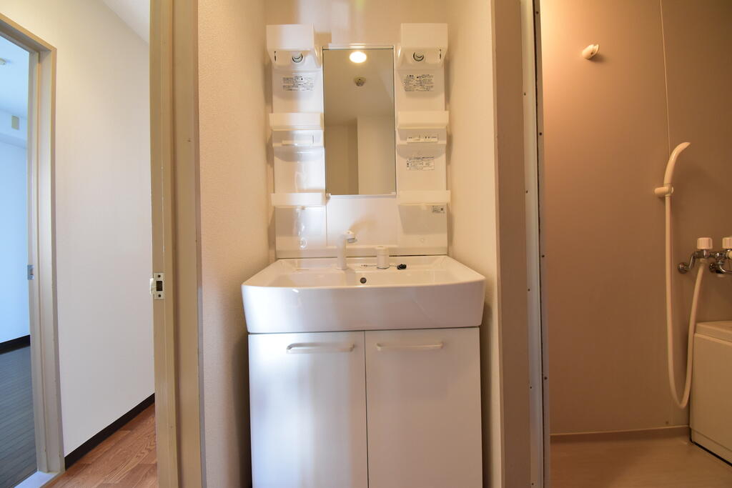 洗面設備　同仕様写真