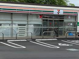 コンビニ　セブンイレブン大津竜が丘店（コンビニ）まで1141m