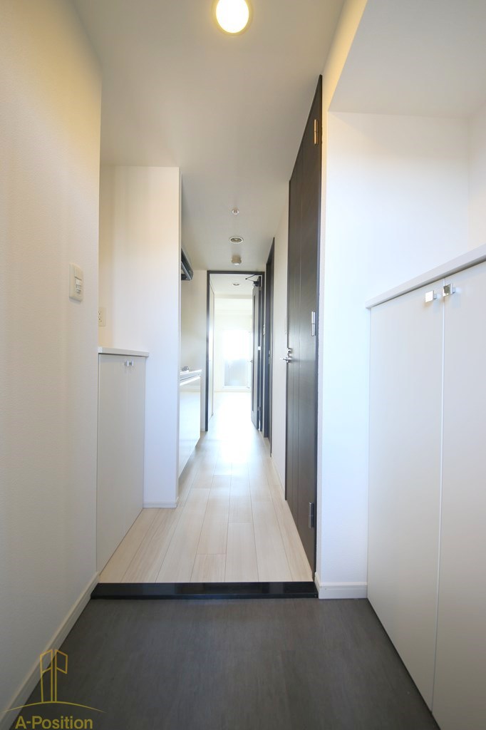 玄関　レジュールアッシュ上町台