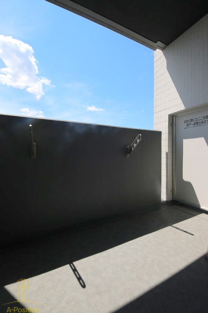 バルコニー　レジュールアッシュ上町台