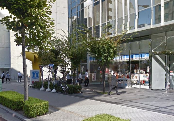 コンビニ　ローソン西区土佐堀一丁目店（コンビニ）まで376m