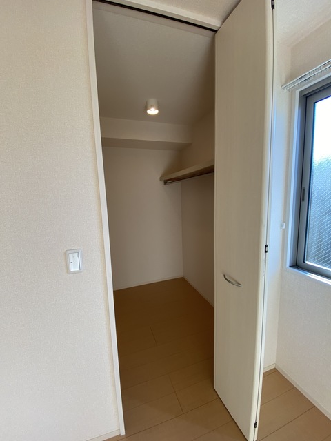 収納　うぉーくいんクローゼット。